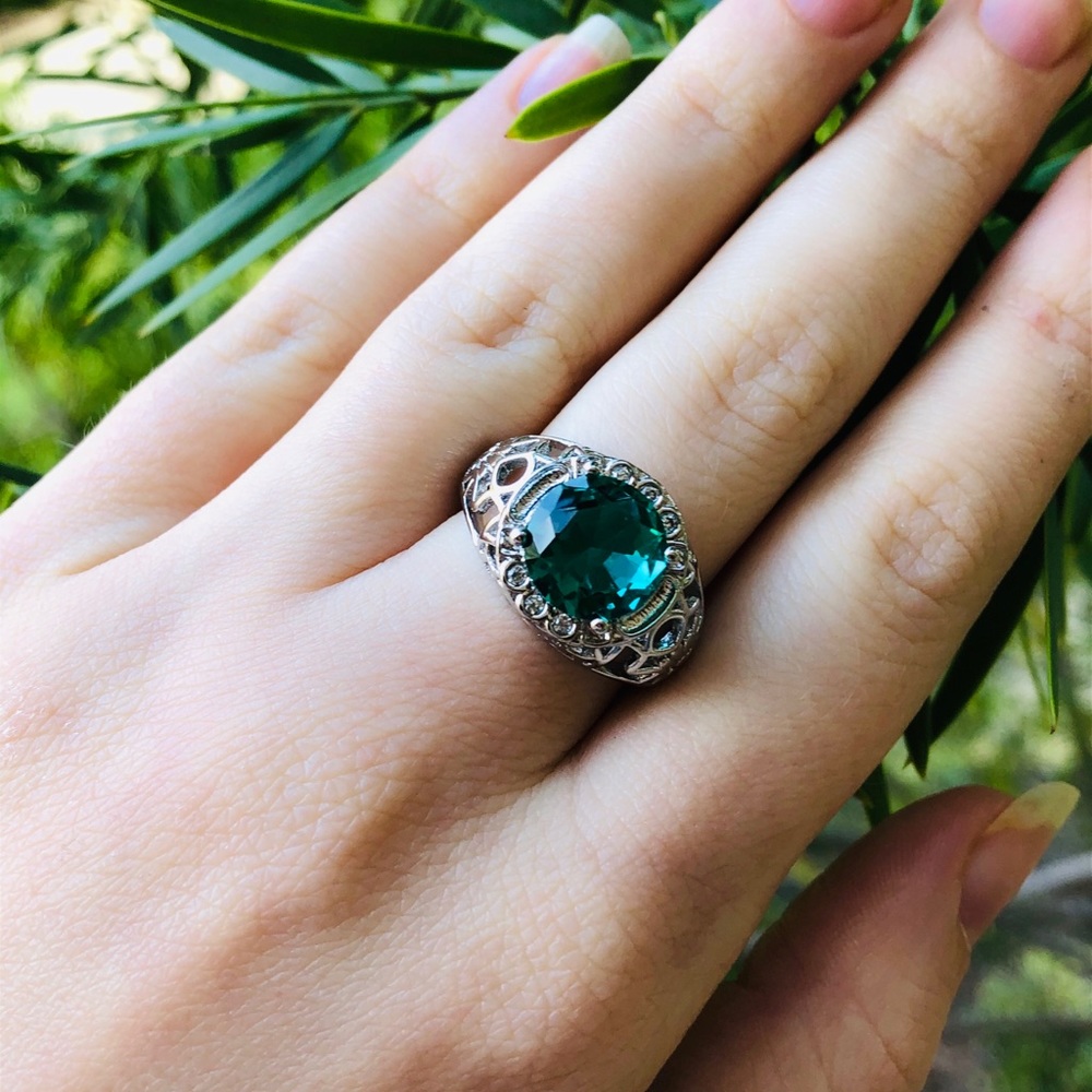New 925 sterling silver sapphire ring